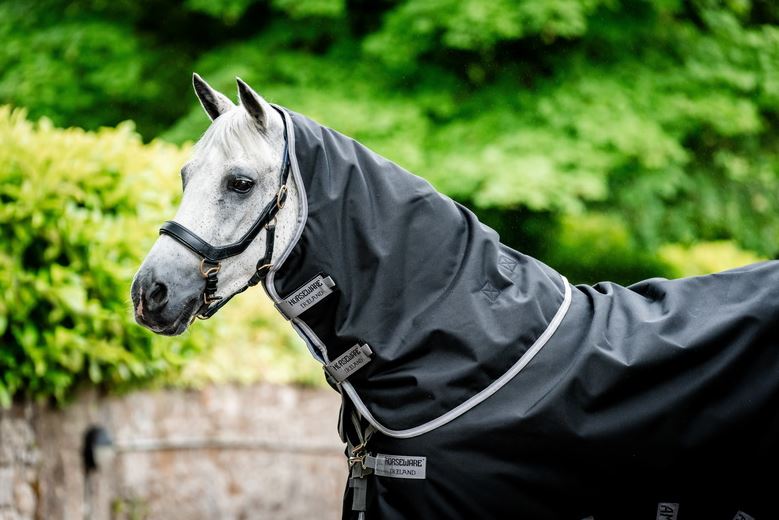 Horseware Amigo Bravo 12 Hood 150 g.