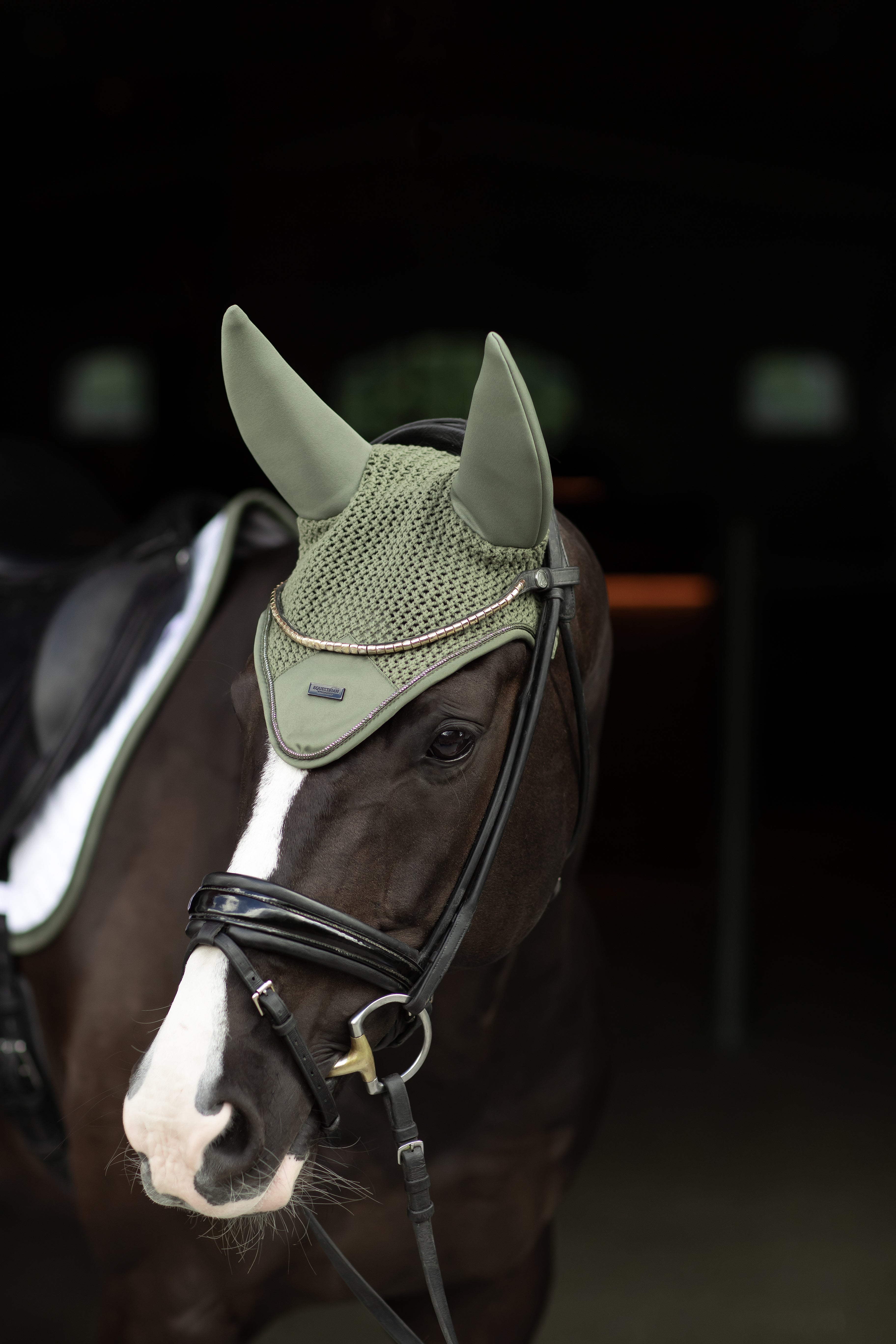 Equestrian Stockholm Striking Valley Padded Hut-OUTLET