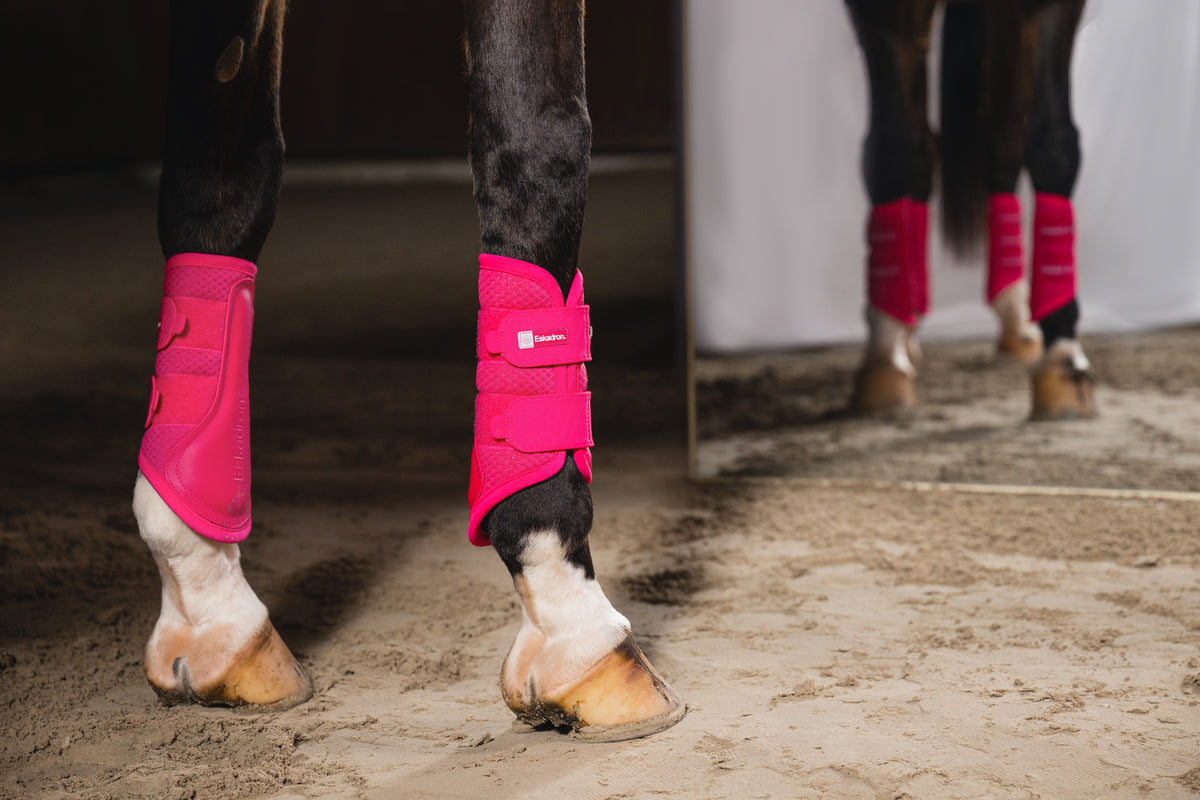 Eskadron Dynamic Mesh Tendon Boots