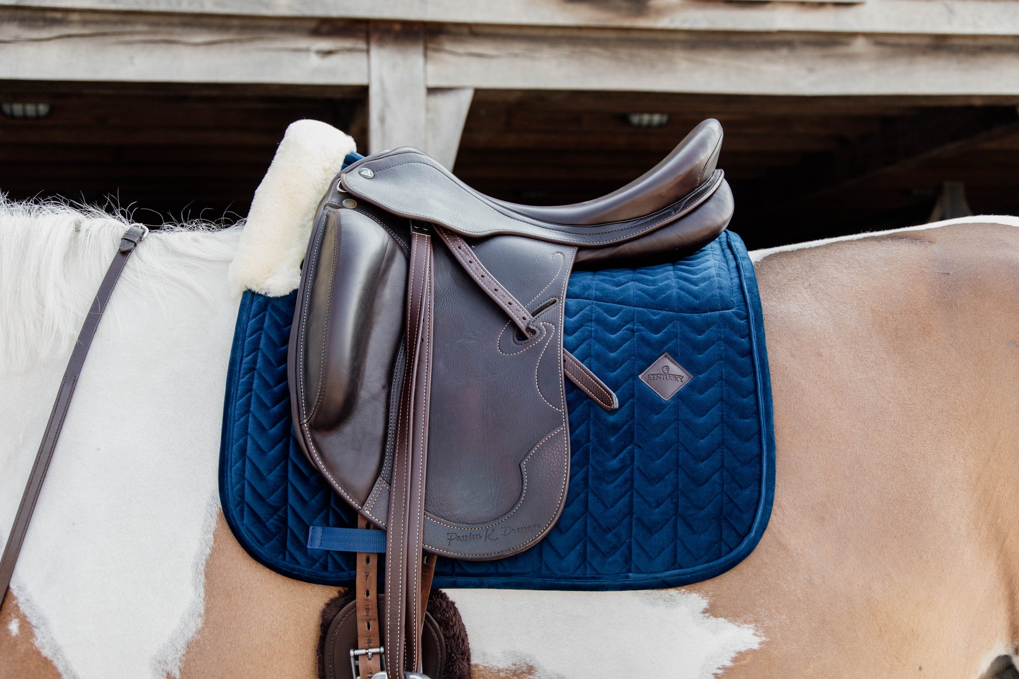 Kentucky Skin Friendly Saddle Pad Velvet Dressage