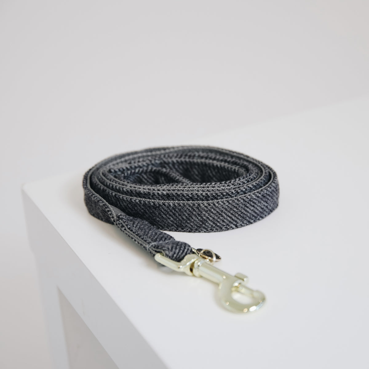 Kentucky Dog Lead Wool Line