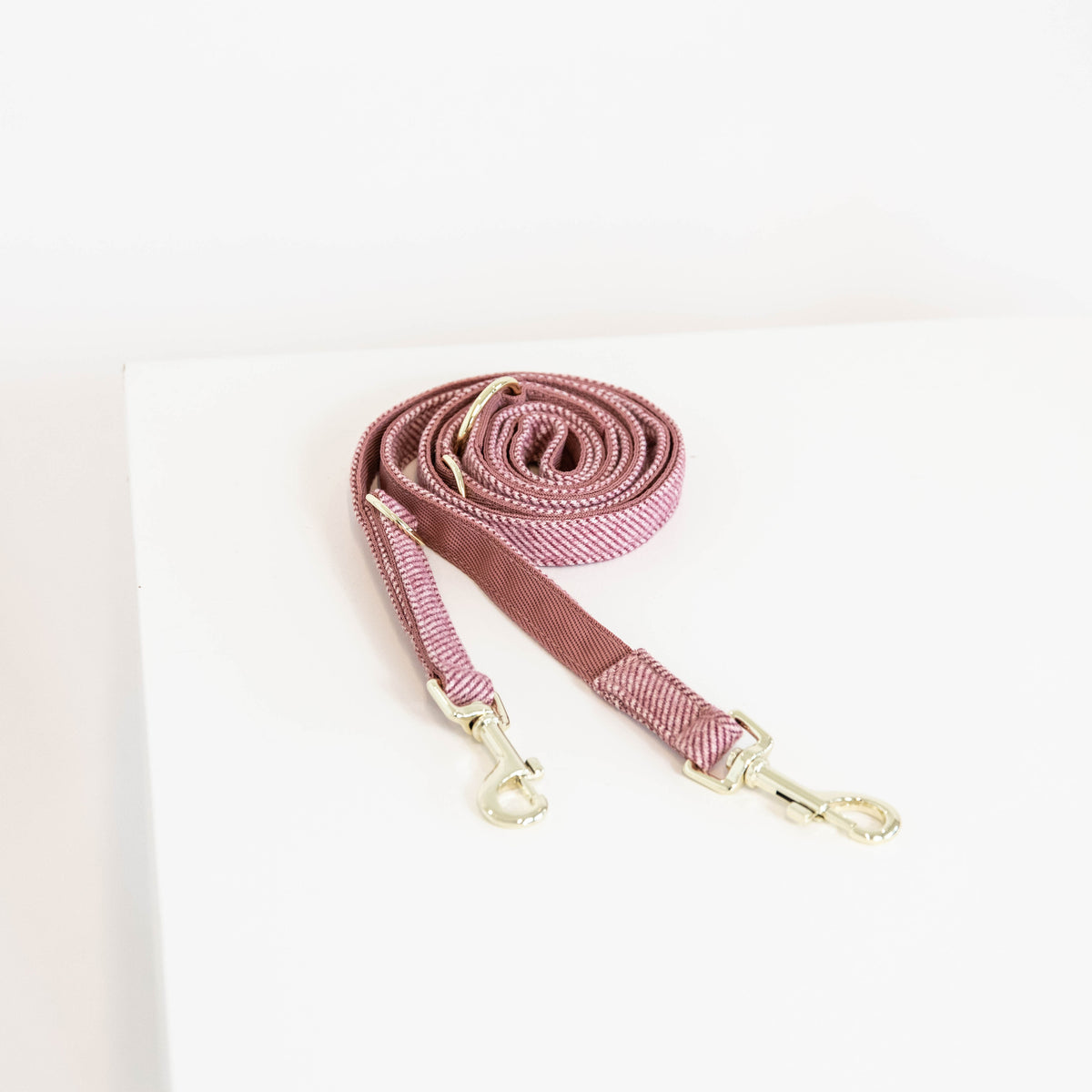 Kentucky Dog Lead Wool Line