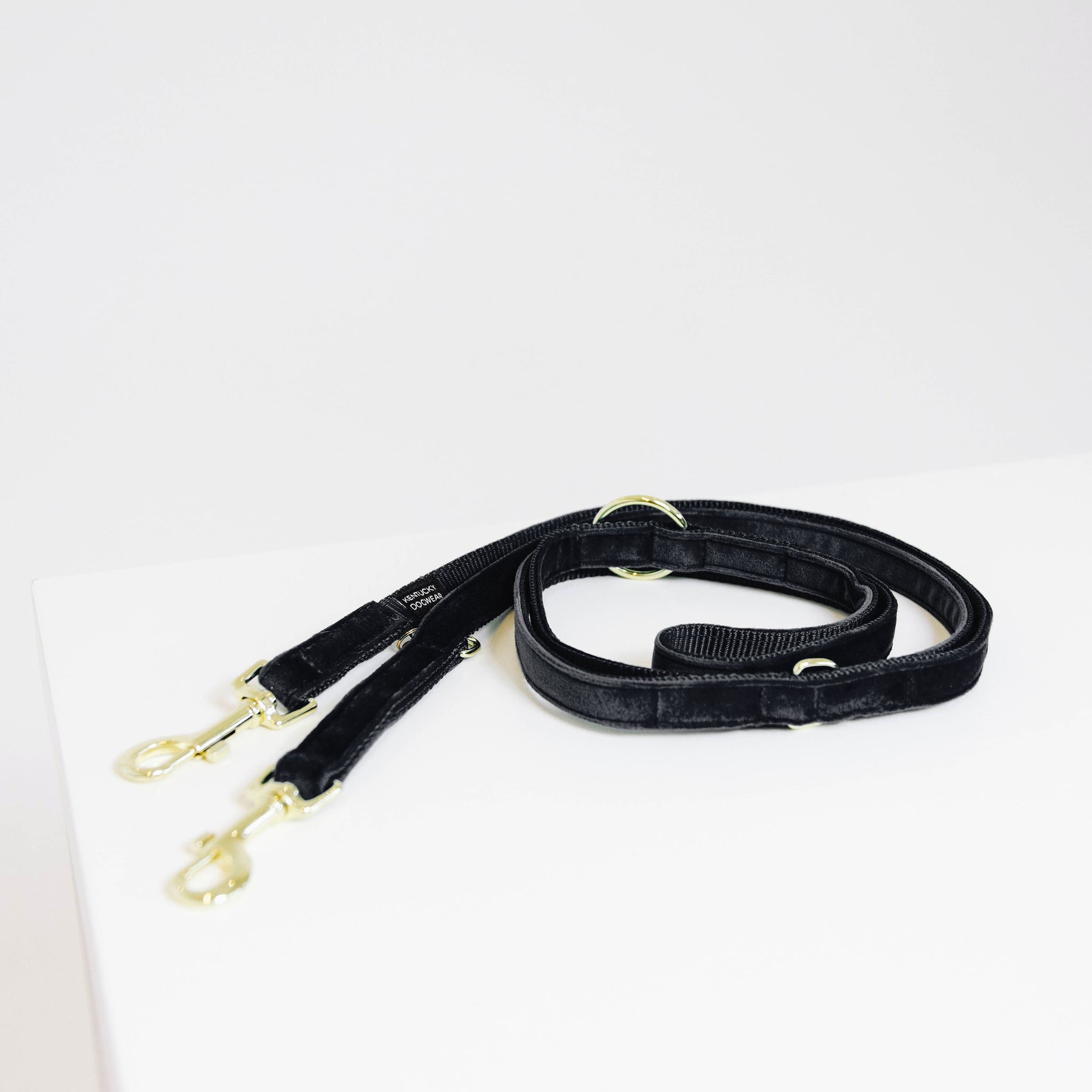 Kentucky Dog Lead Velvet Line