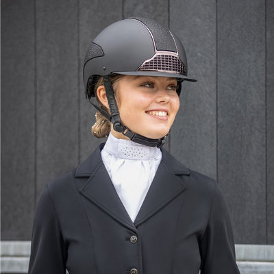 QHP Zizah Plastron