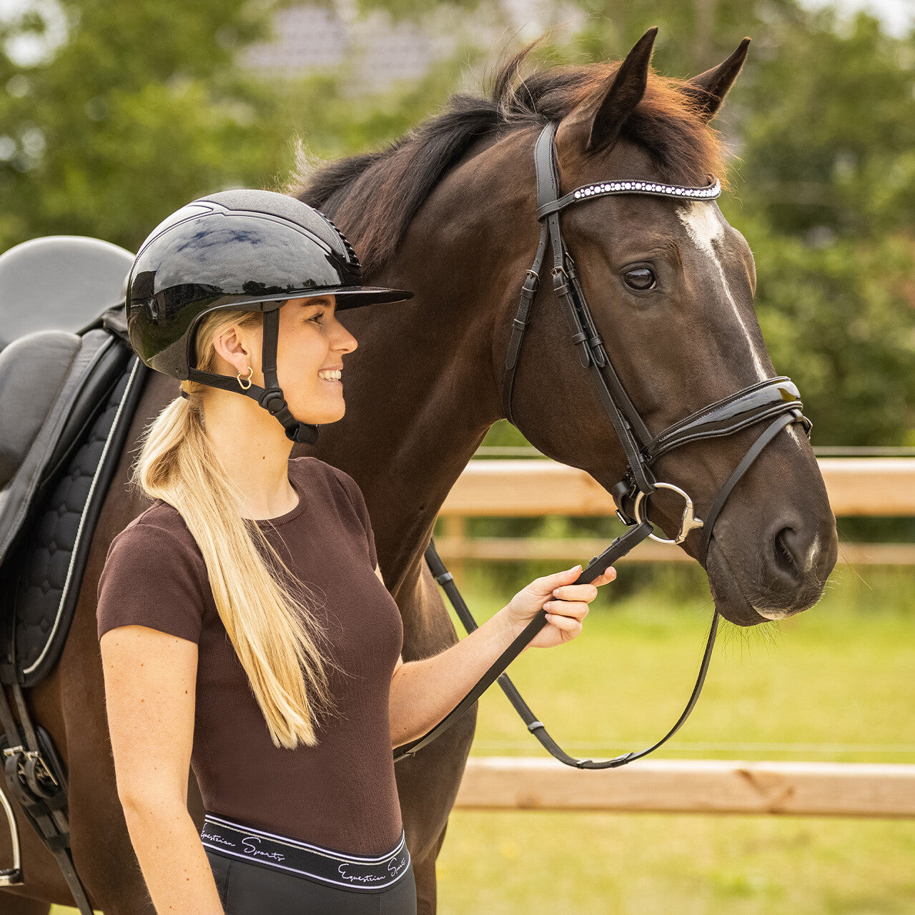 QHP Glendale Polo Visor Ridehjelm