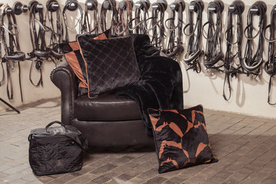 Eskadron Heritage Highgloss bag