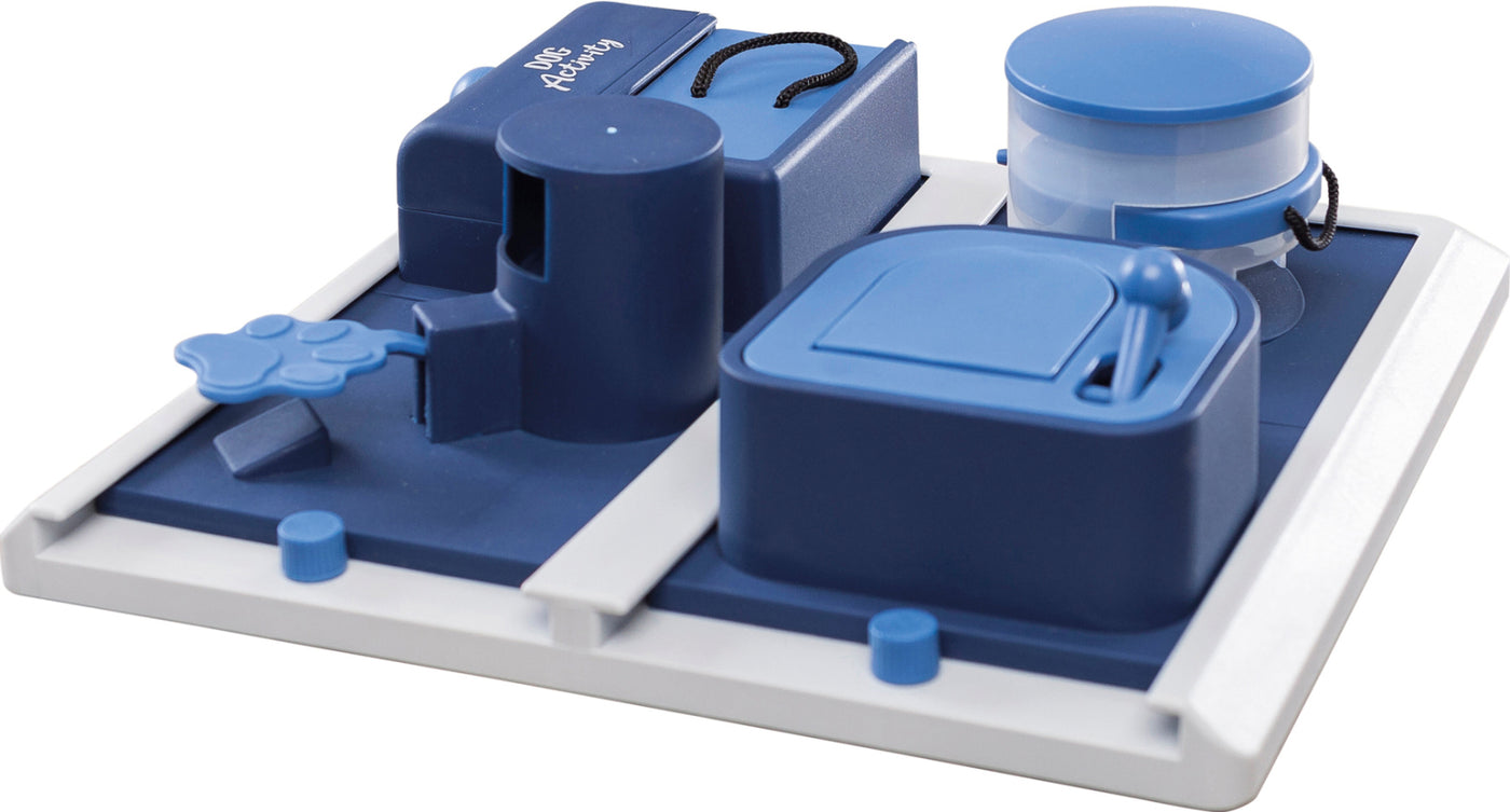 Trixie Dog activity Poker Box 2