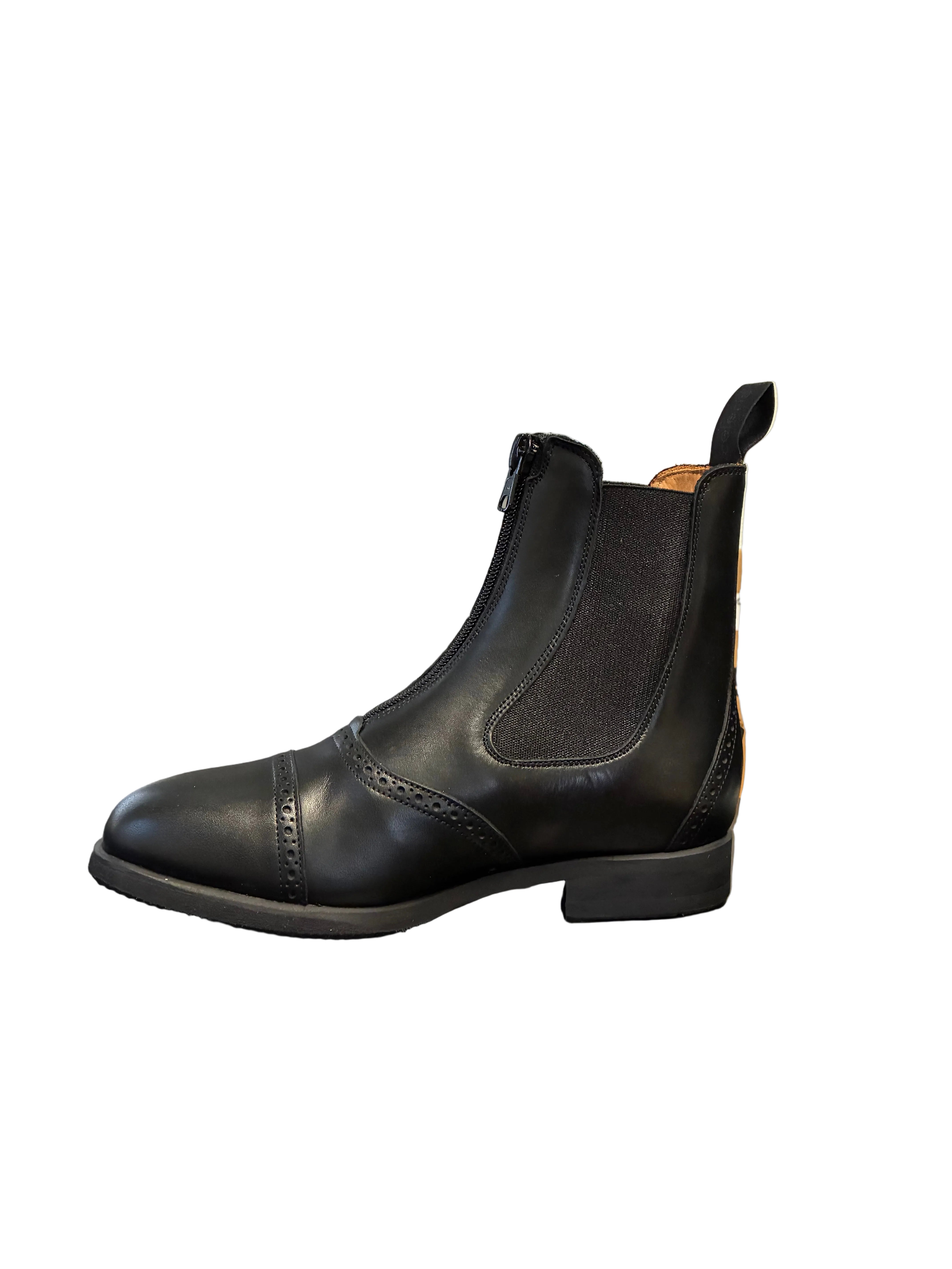 Celeris World Mistral
