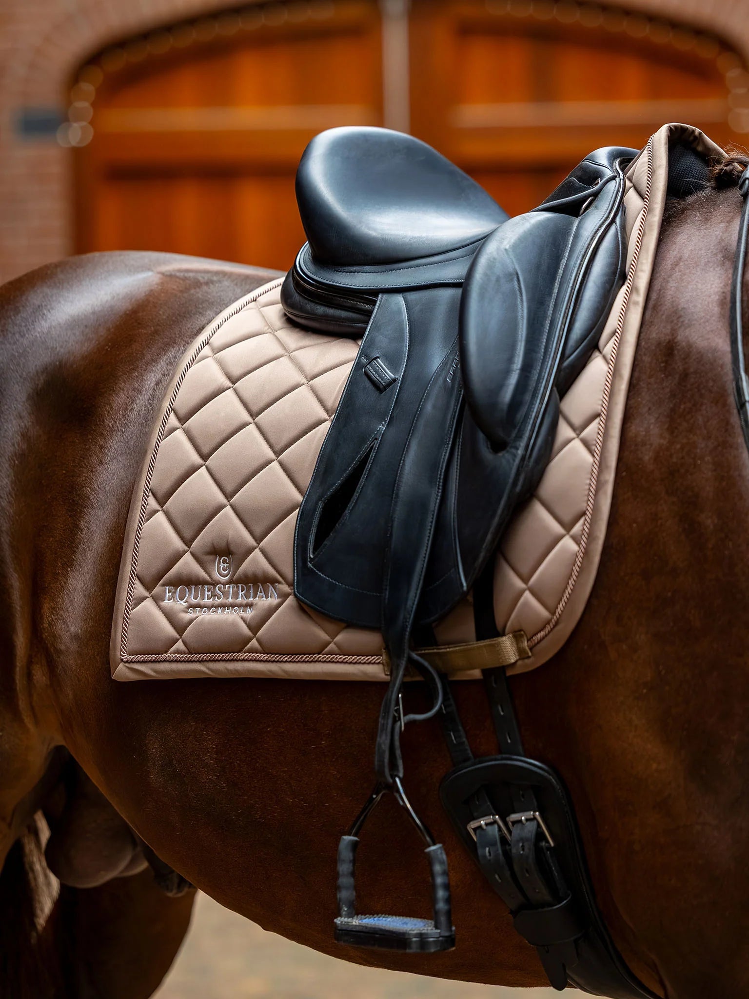 Equestrian Stockholm Line Dressurunderlag