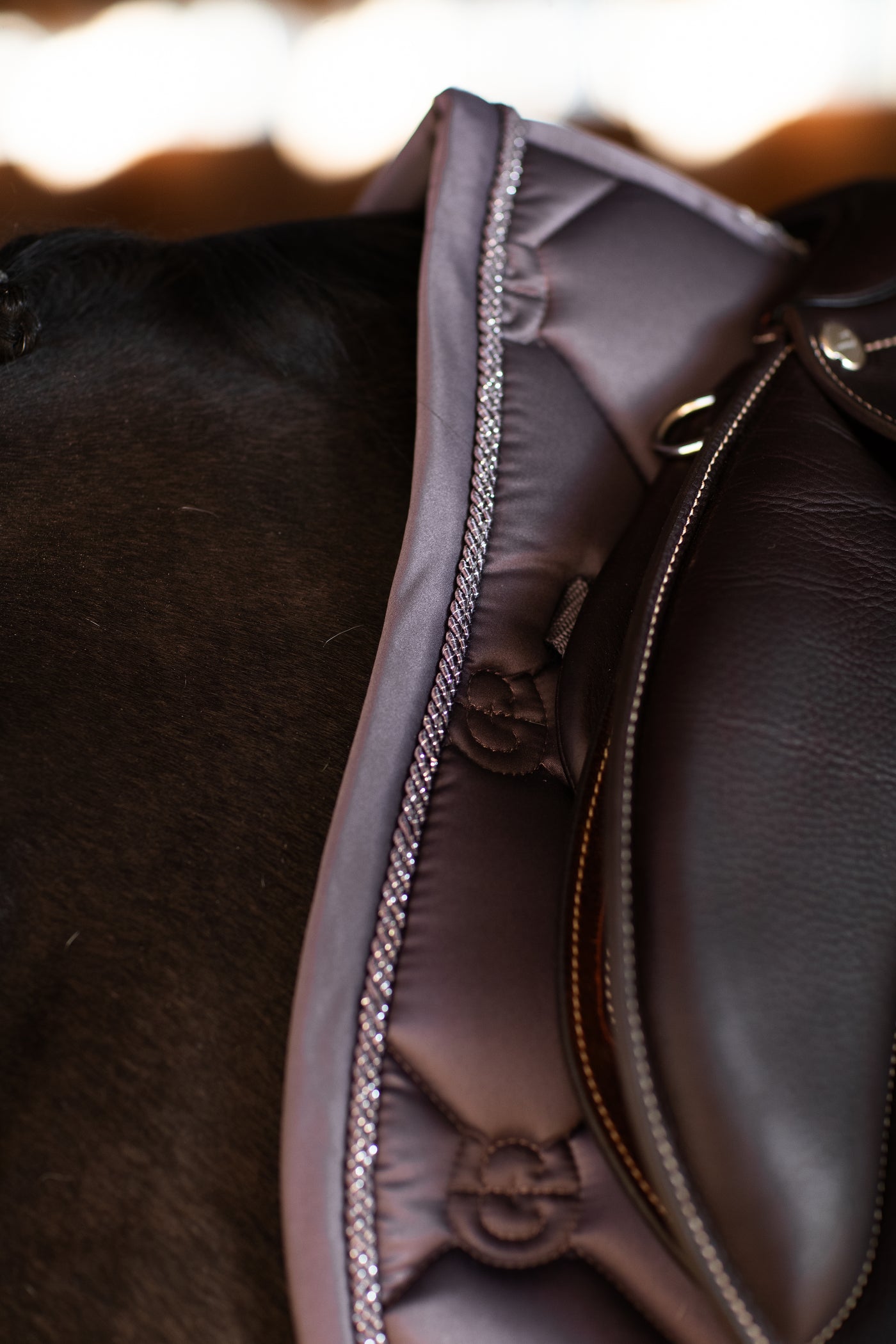 Equestrian Stockholm Dark Violet Springunderlag