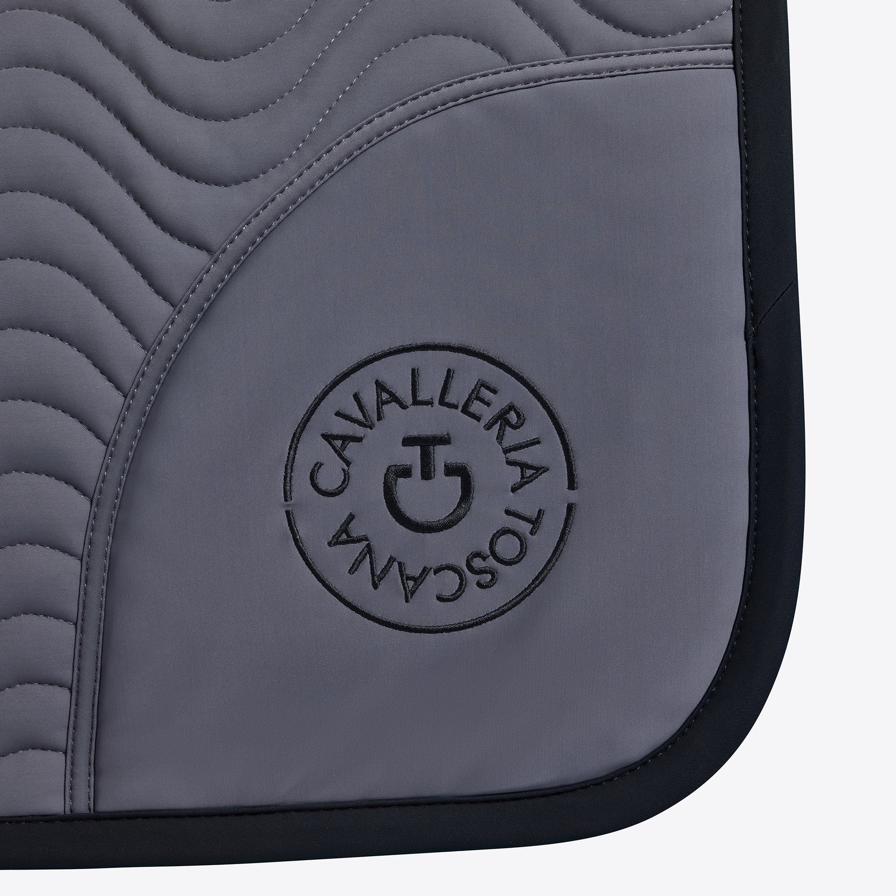 CT Quilted Wave Jersey Dressage Underlag K b CT Her Dyr I Centrum ct-quilted-wave-jersey-dressage-underlag-k-b-ct-her-dyr-i-centrum