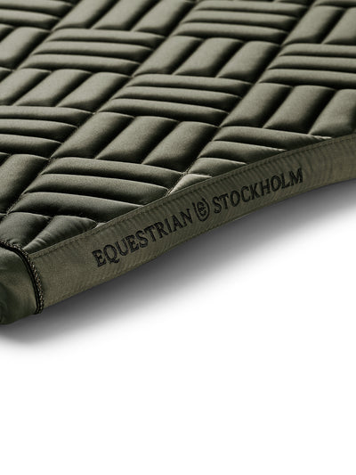 Equestrian Stockholm Striking Valley Modern Spring Underlag