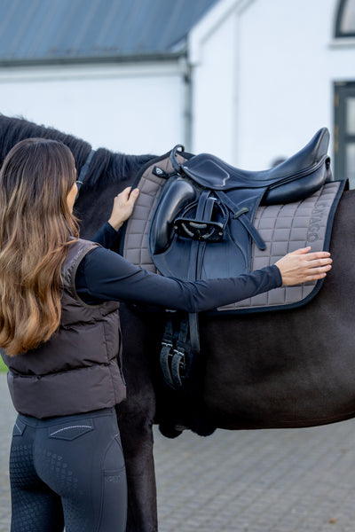CATAGO Fir-Tech Dressage Saddle Pad