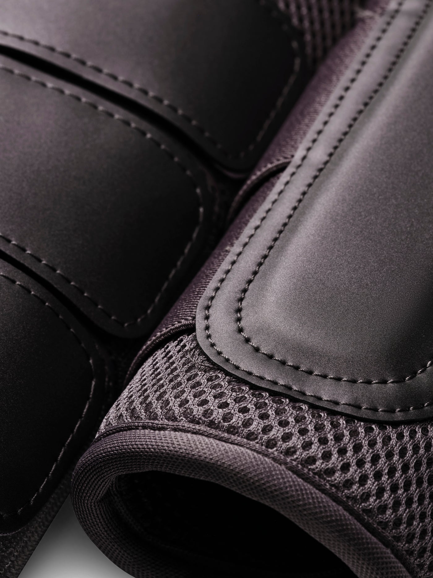 Equestrian Stockholm Classic Mesh Brushing Boots Dark Violet