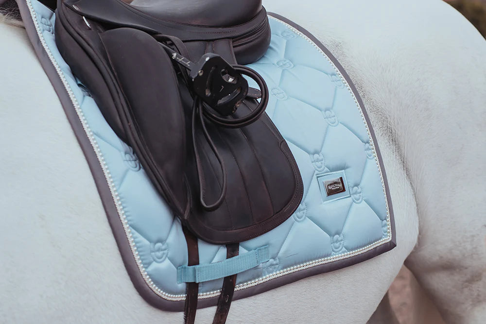Equestrian Stockholm Dressurunderlag Ice Blue Pearl