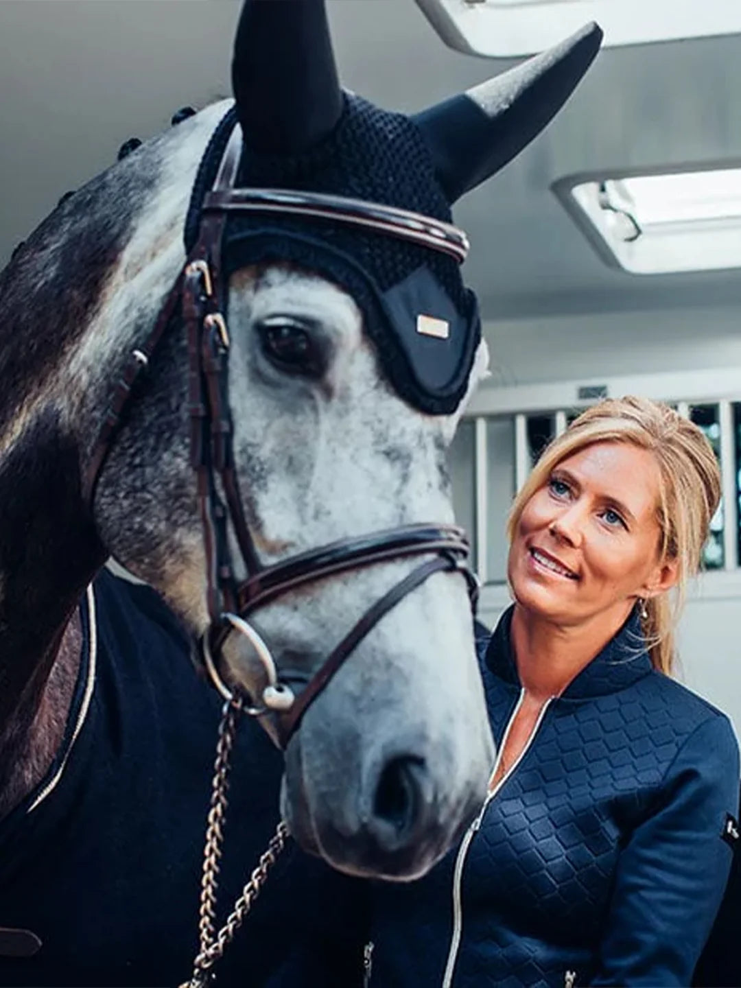 Equestrian Stockholm Padded Hut