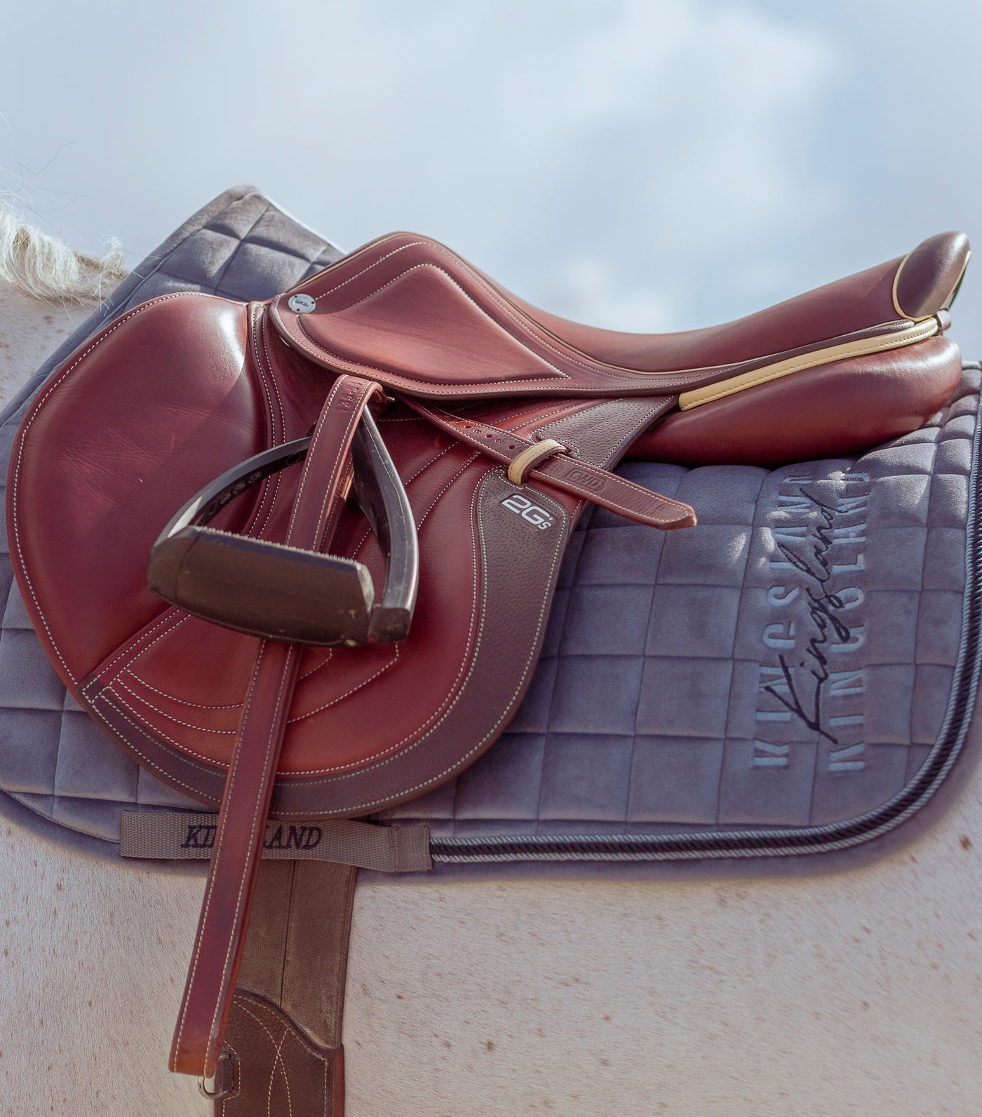 KLoriana Velvet Saddle Pad - OUTLET