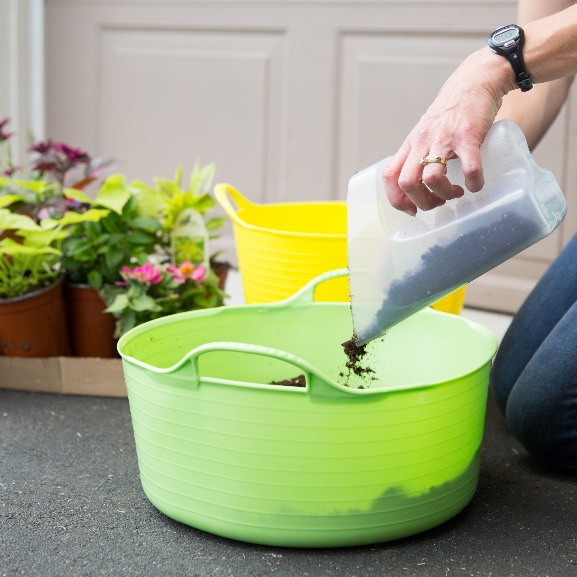 Red Gorilla Small shallow Gorilla Tub® 15 l.