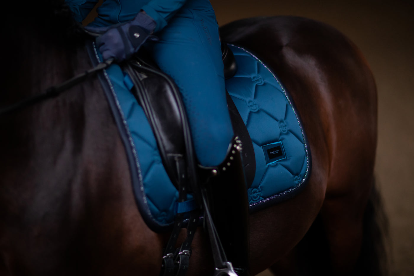 Equestrian Stockholm Blue Meadow Dressurunderlag