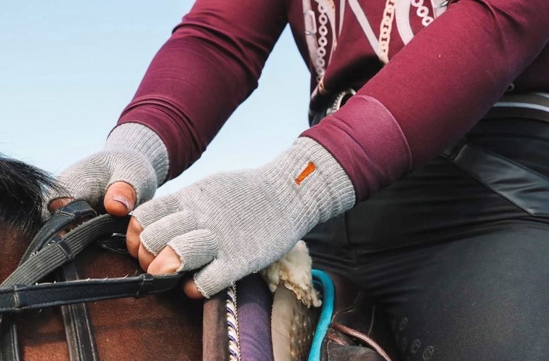 Incrediwear Circulation Fingerless Gloves